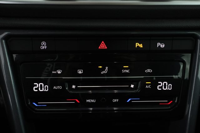 VOLKSWAGEN T-Roc usata 11