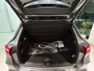 MERCEDES-BENZ GLA 200 usata, con Luci diurne LED