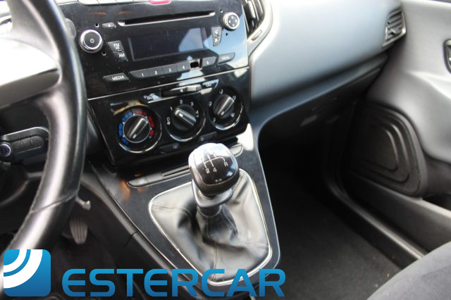 LANCIA Ypsilon usata, con Volante multifunzione