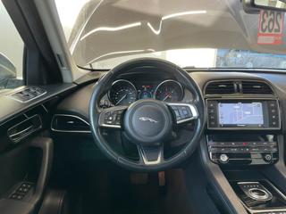 JAGUAR F-Pace usata, con Fendinebbia
