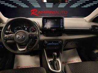 TOYOTA Yaris usata 13