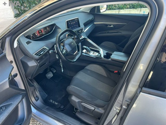 PEUGEOT 3008 usata 10