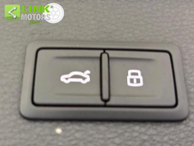 AUDI Q5 usata, con Sedile posteriore sdoppiato