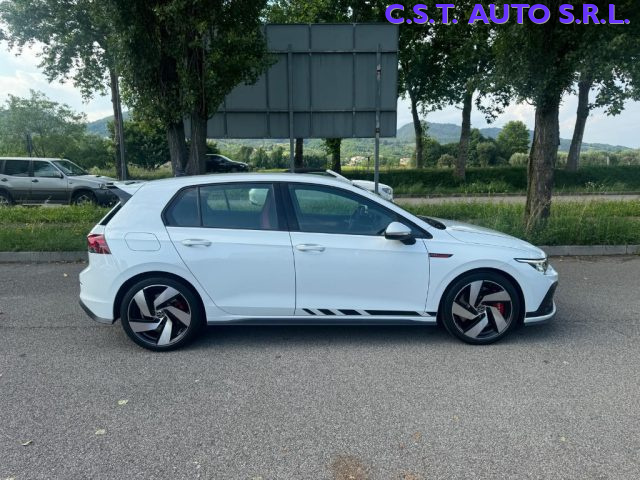 VOLKSWAGEN Golf usata, con Airbag laterali