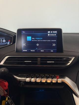 PEUGEOT 3008 usata 4