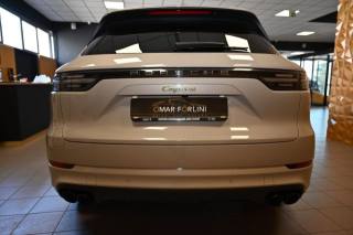 PORSCHE Cayenne usata 212