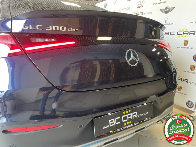 MERCEDES-BENZ GLC 300 usata, con Autoradio digitale