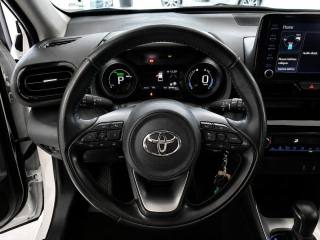 TOYOTA Yaris Cross usata, con Controllo automatico clima