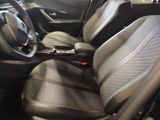 PEUGEOT 2008 usata, con Bluetooth