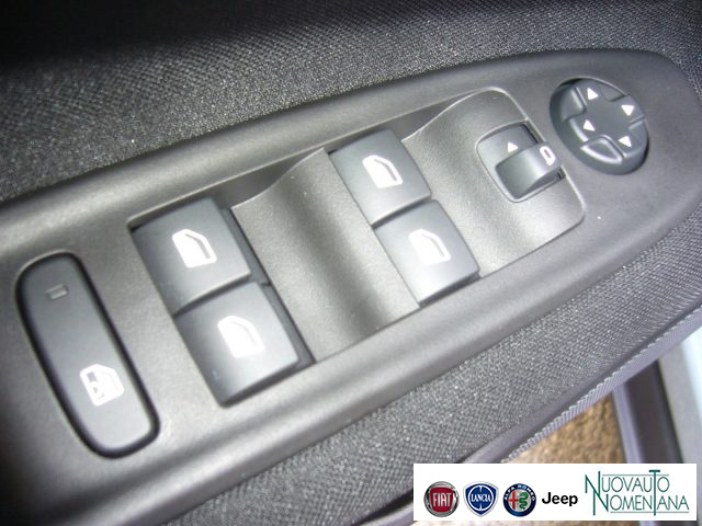 JEEP Avenger usata, con Servosterzo