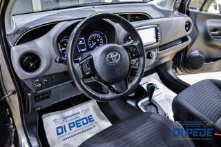 TOYOTA Yaris usata, con Luci diurne LED