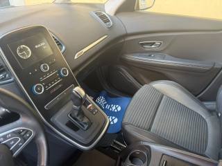 RENAULT Scenic usata, con Servosterzo