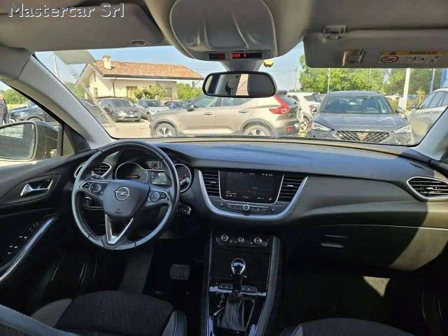 OPEL Grandland X usata, con Chiusura centralizzata