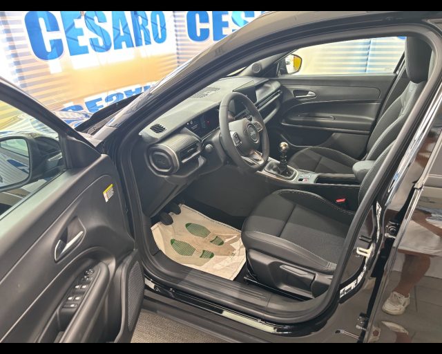 JEEP Avenger usata, con Sedile posteriore sdoppiato