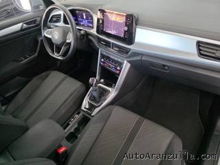 VOLKSWAGEN T-Roc usata, con Controllo automatico clima