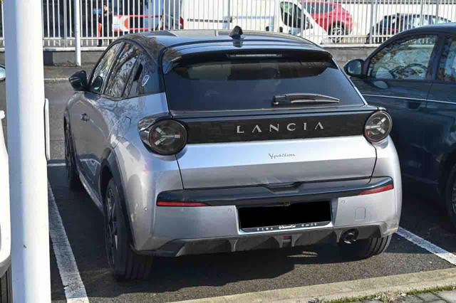 LANCIA Ypsilon usata, con Autoradio