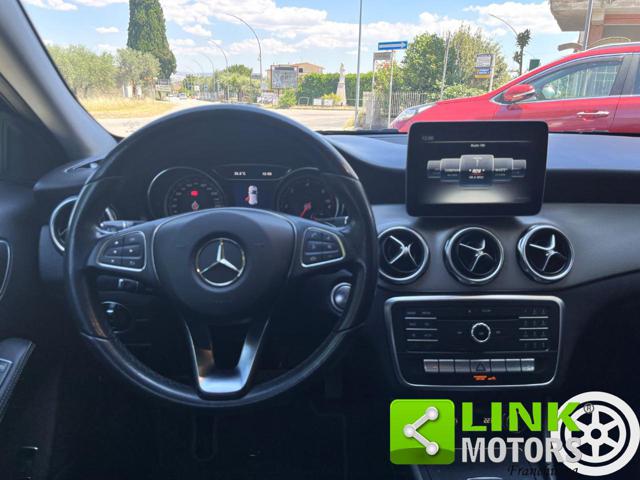 MERCEDES-BENZ GLA 220 usata, con Portellone posteriore elettrico