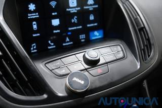 FORD Kuga usata, con Specchietti laterali elettrici