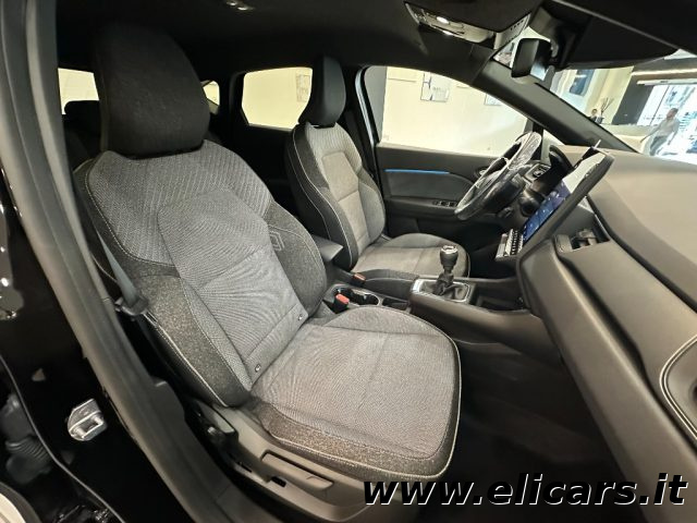 RENAULT Captur usata, con Touch screen