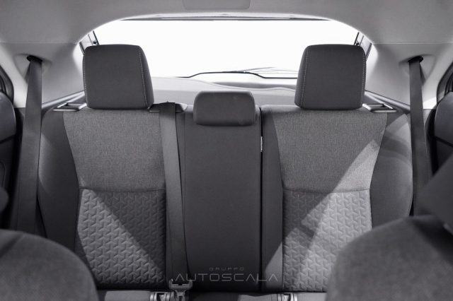 TOYOTA Yaris Cross usata, con Luci diurne LED