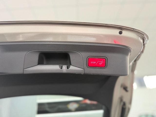 MERCEDES-BENZ GLC 220 usata, con Cronologia tagliandi