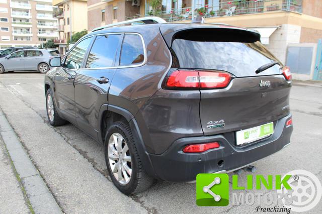 JEEP Cherokee usata, con Cerchi in lega
