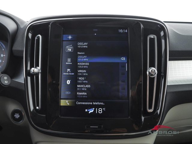 VOLVO XC40 usata 13