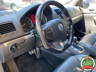 VOLKSWAGEN Golf usata, con Boardcomputer