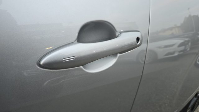 TOYOTA Yaris usata, con Boardcomputer