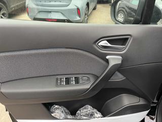 RENAULT Captur usata, con Alzacristalli elettrici