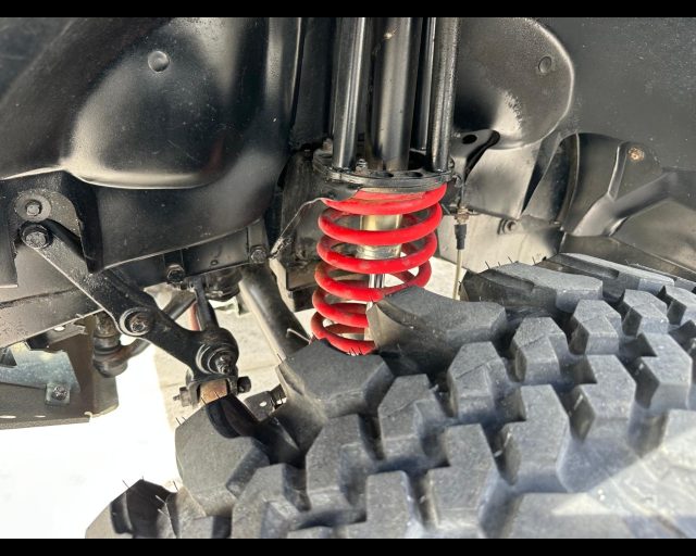 LAND ROVER Defender usata 24