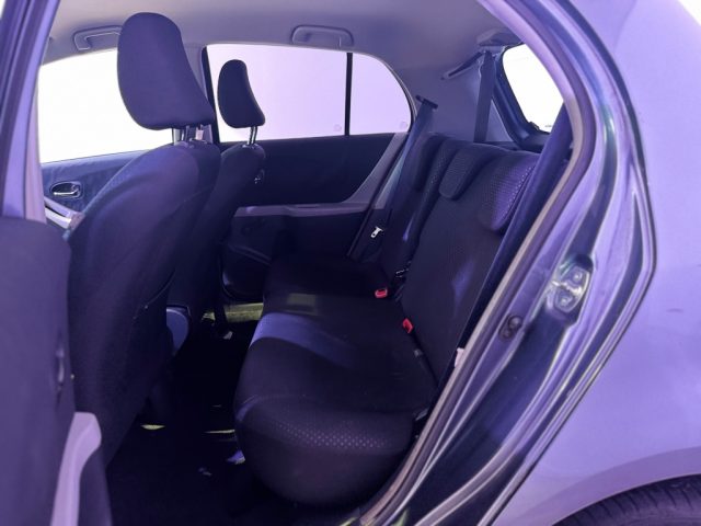 TOYOTA Yaris usata 4