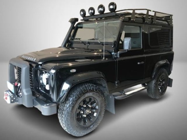 LAND ROVER Defender usata, con Antifurto