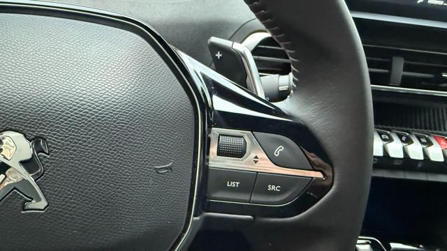 PEUGEOT 3008 usata, con Boardcomputer