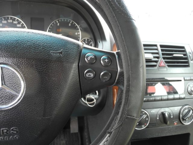 MERCEDES-BENZ A 180 usata, con Isofix