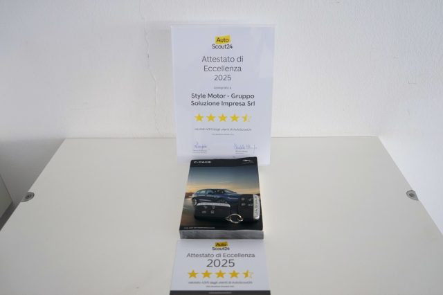 JAGUAR F-Pace usata, con Interni in pelle