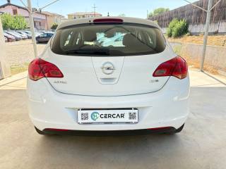 OPEL Astra usata, con Alzacristalli elettrici