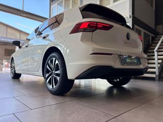 VOLKSWAGEN Golf usata, con Boardcomputer