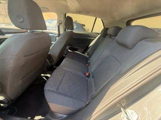 VOLKSWAGEN Golf usata, con ESP