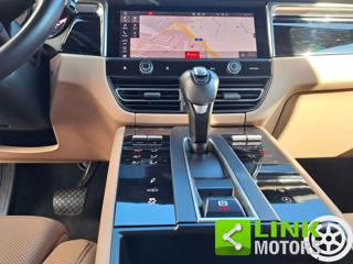 PORSCHE Macan usata, con Autoradio