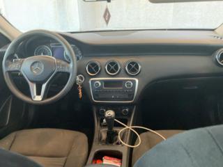 MERCEDES-BENZ A 180 usata, con Controllo trazione