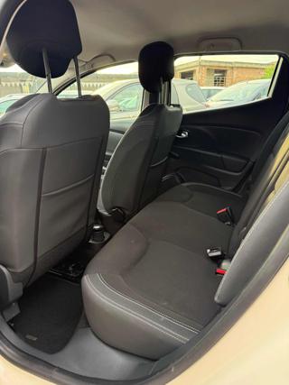 RENAULT Clio usata 15