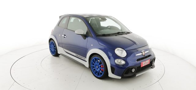 ABARTH 695 usata, con Sensori di parcheggio posteriori