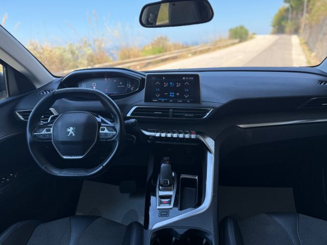 PEUGEOT 3008 usata, con Fendinebbia