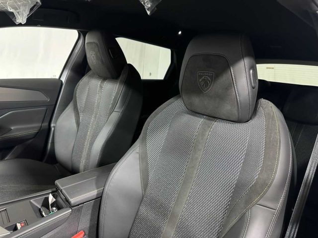 PEUGEOT 308 usata, con Sensori di parcheggio posteriori