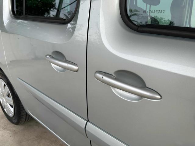 RENAULT Kangoo usata 60