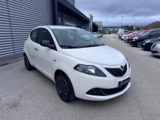 LANCIA Ypsilon usata, con Airbag laterali