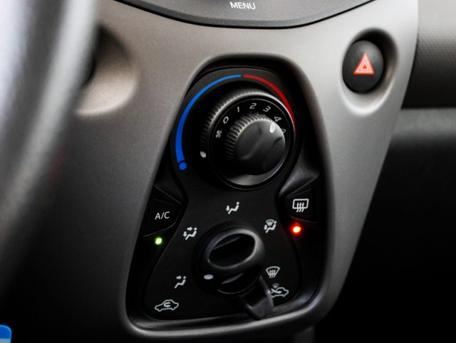 PEUGEOT 108 usata, con Isofix