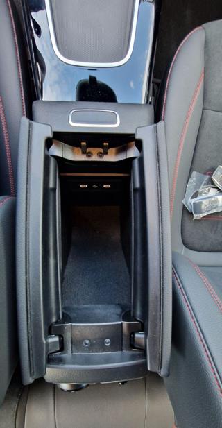 MERCEDES-BENZ A 200 usata, con ESP
