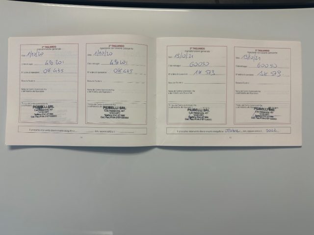 KIA Venga usata, con Volante in pelle